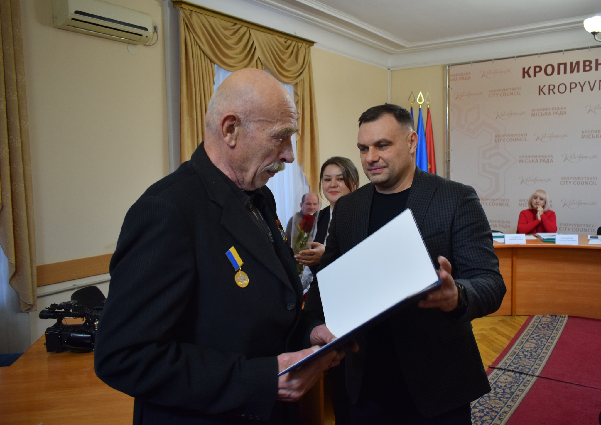 Ордери на квартири вручили двом родинам ліквідаторів аварії на ЧАЕС з Кропивницького