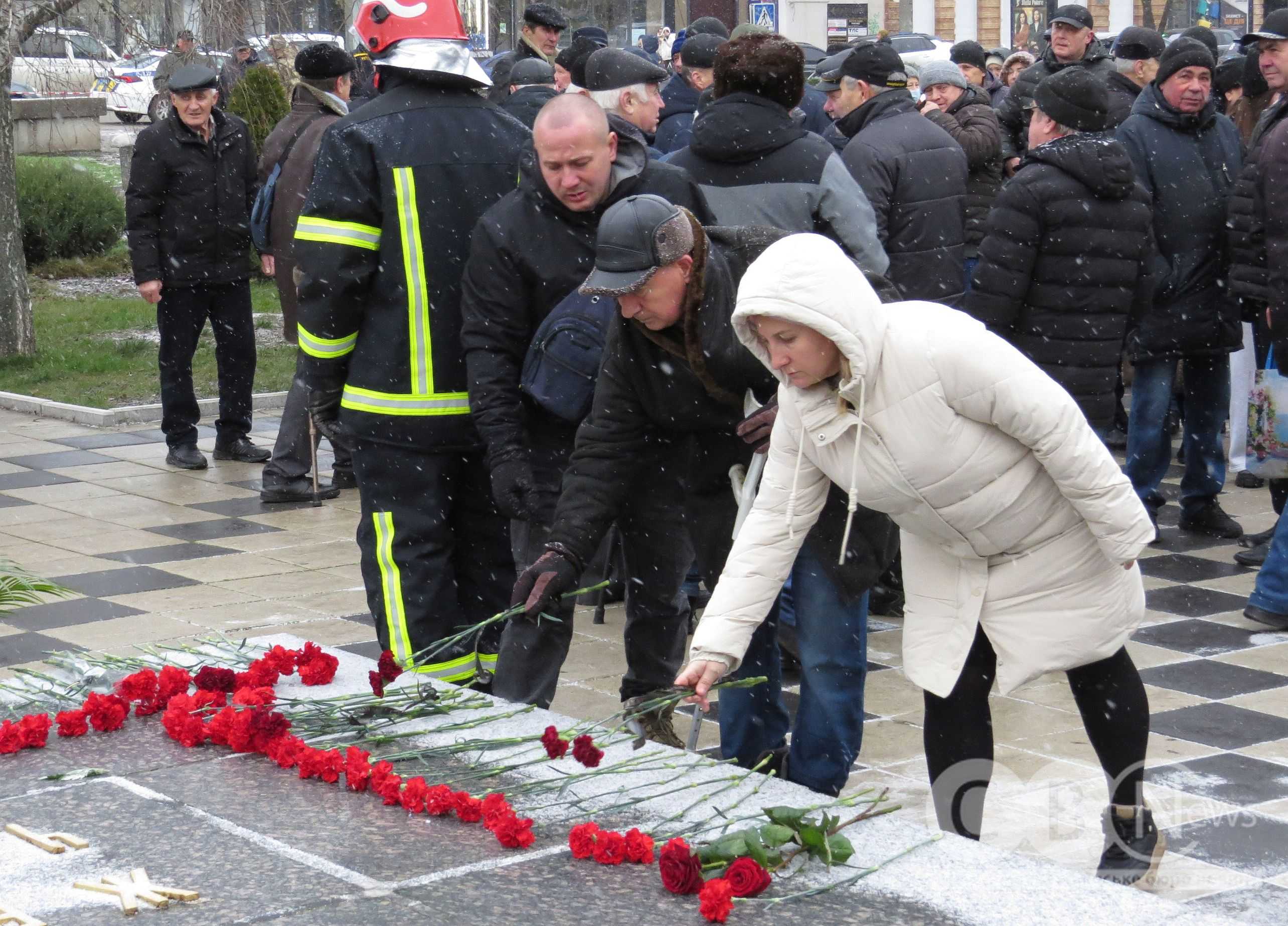 Ліквідаторів наслідків аварії на ЧАЕС вшанували в Кропивницькому
