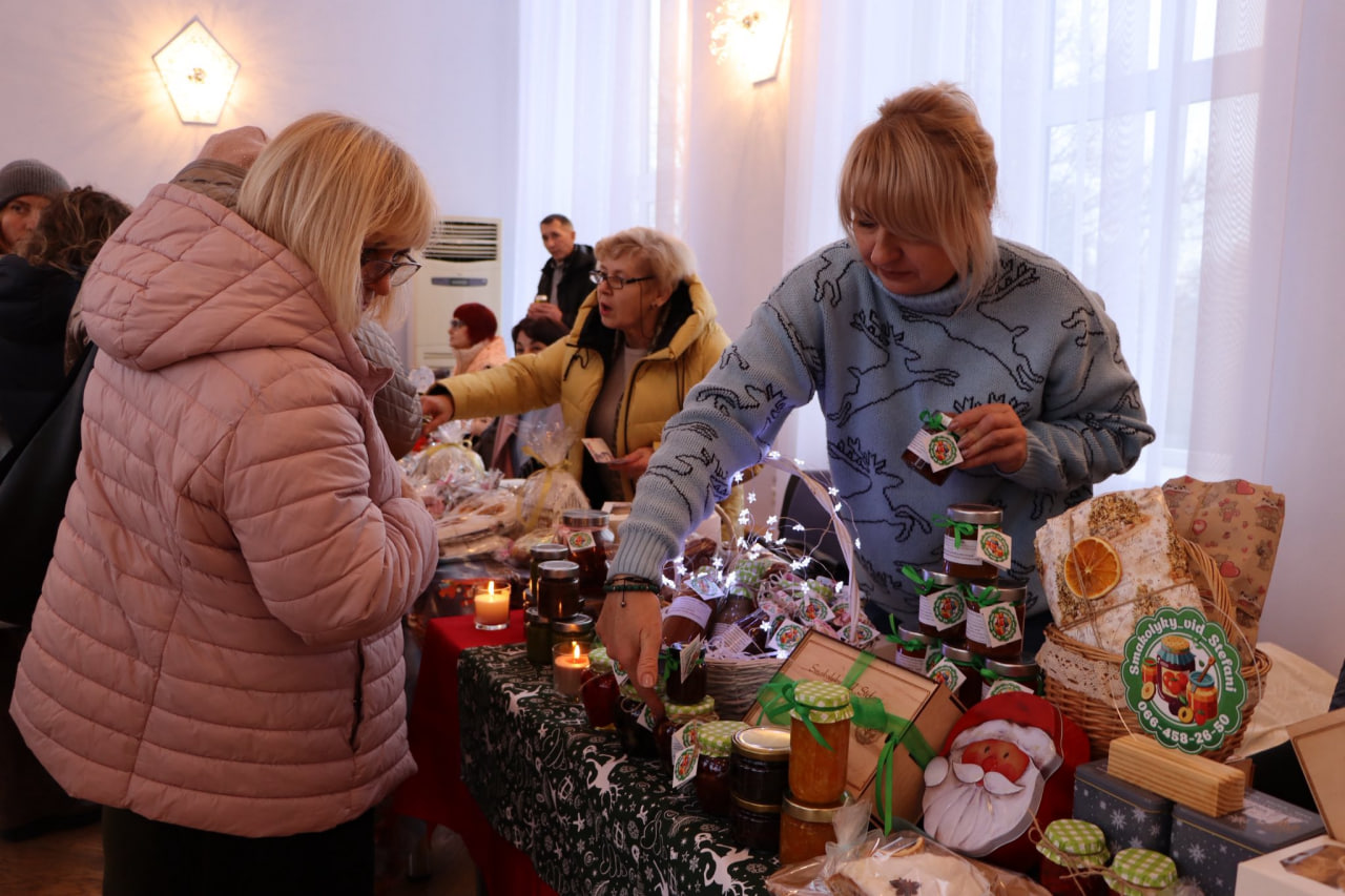Понад 100 тисяч гривень для ЗСУ зібрали на Різдвяному ярмарку в Олександрії