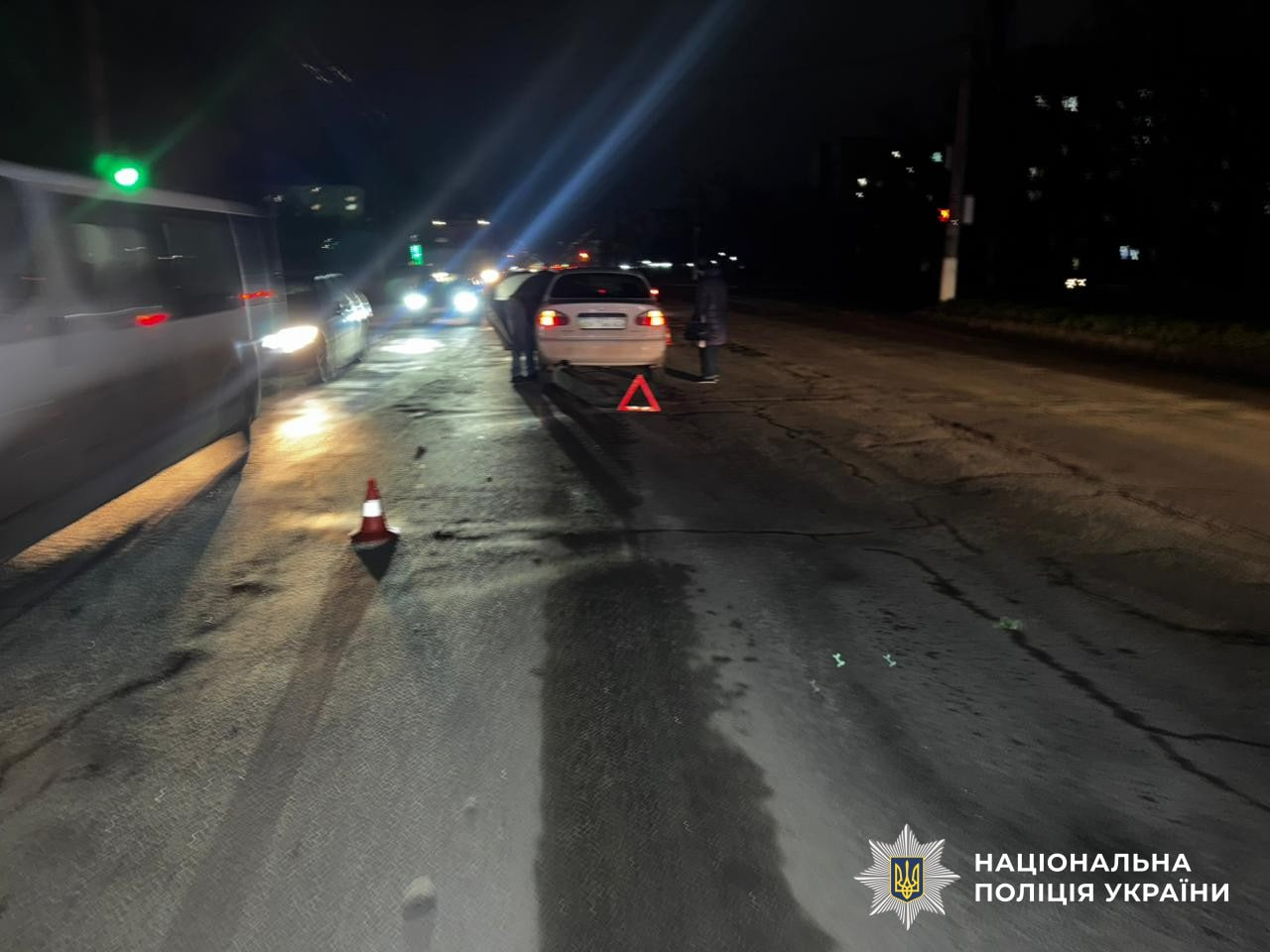 Легковик збив жінку на пішохідному переході у Кропивницькому