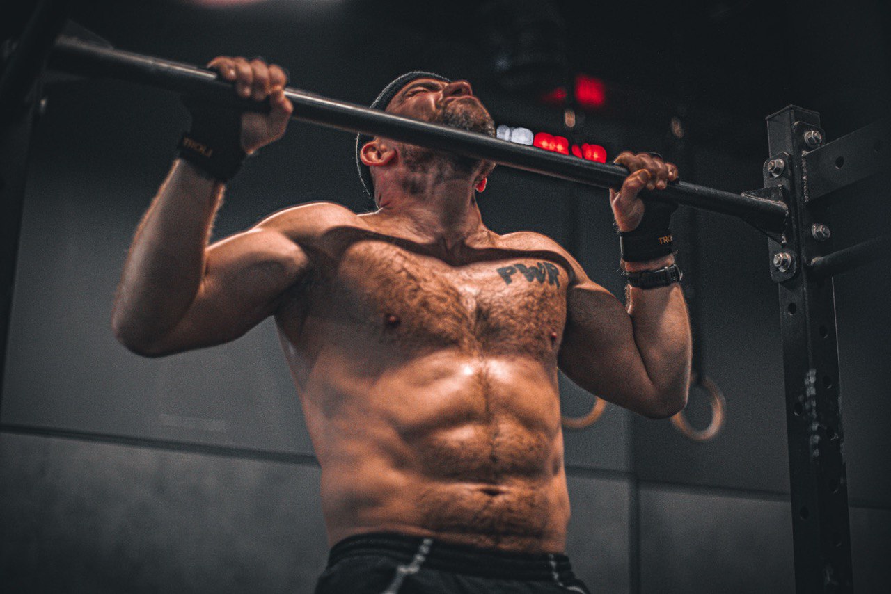 Двоє спецпризначенців з Кропивницького та Івано-Франківська встановили рекорд з підтягувань