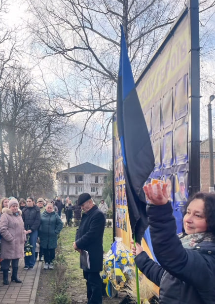 У Голованівську та Олександрівці встановили дошки-нагадування про зниклих безвісти воїнів