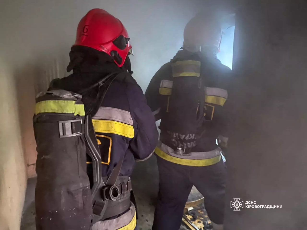 Чоловіка врятували з пожежі на селищі Нове у Кропивницькому