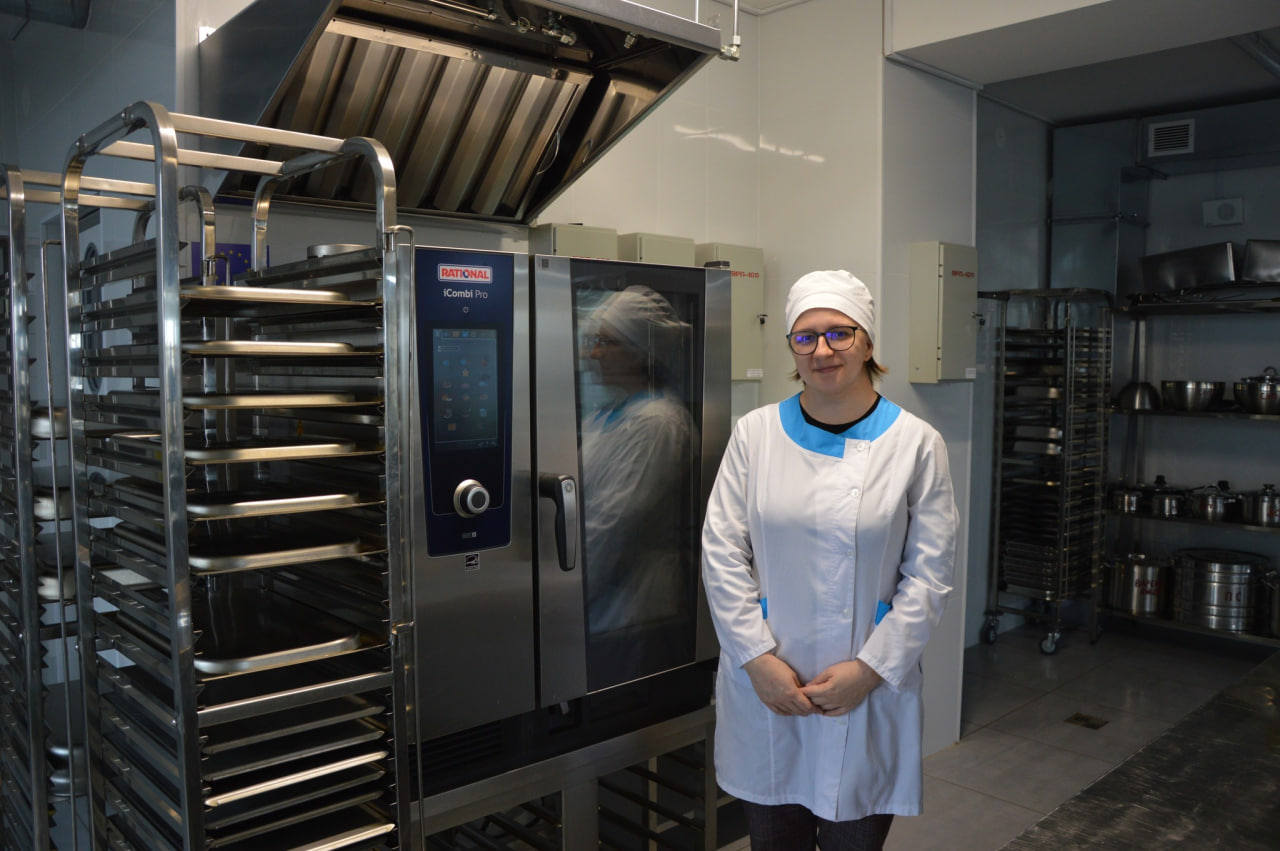 Оновлені харчоблоки у двох школах Кропивницького обслуговуватимуть понад 1300 учнів