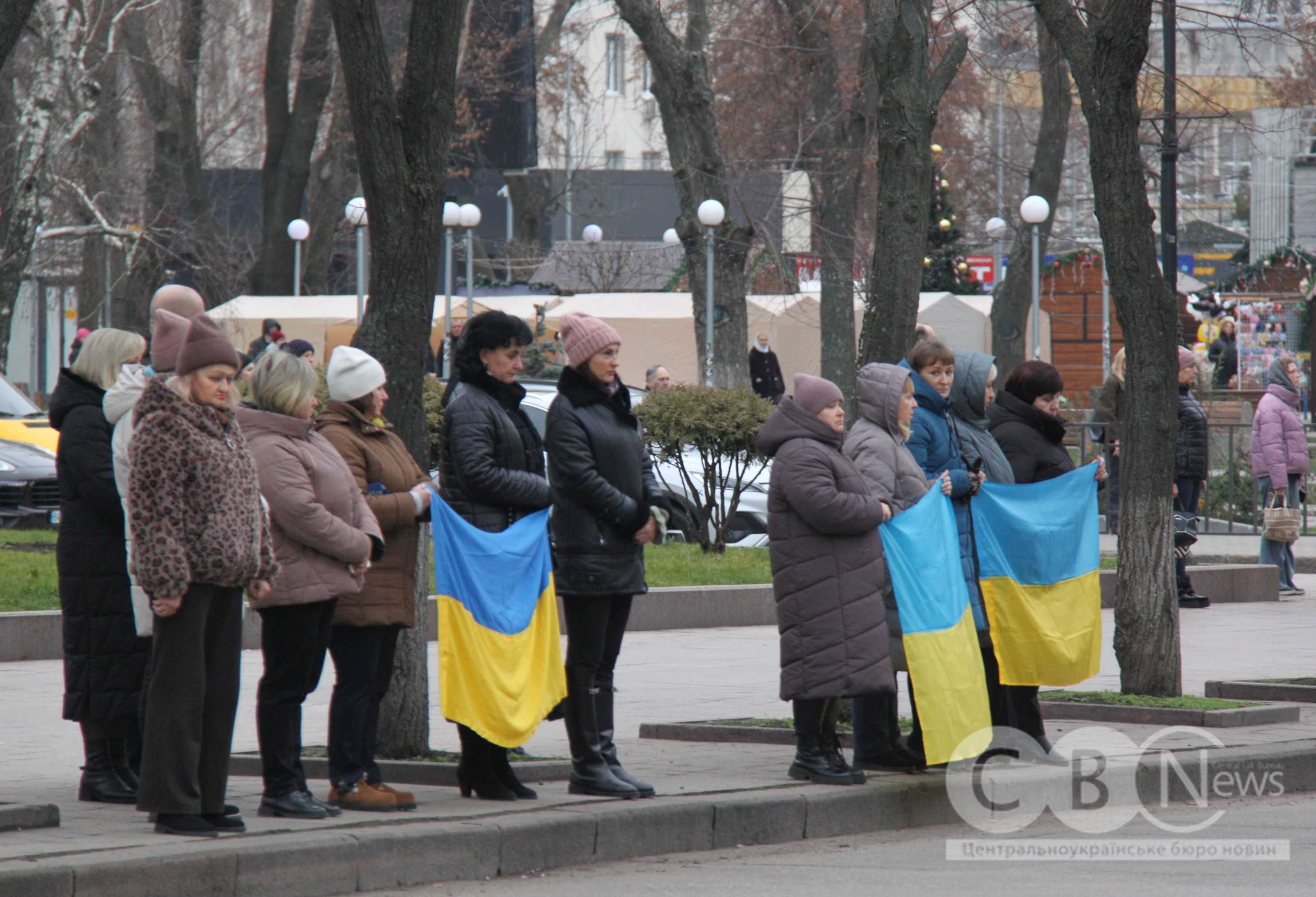 У Кропивницькому попрощалися із військовою та військовим
