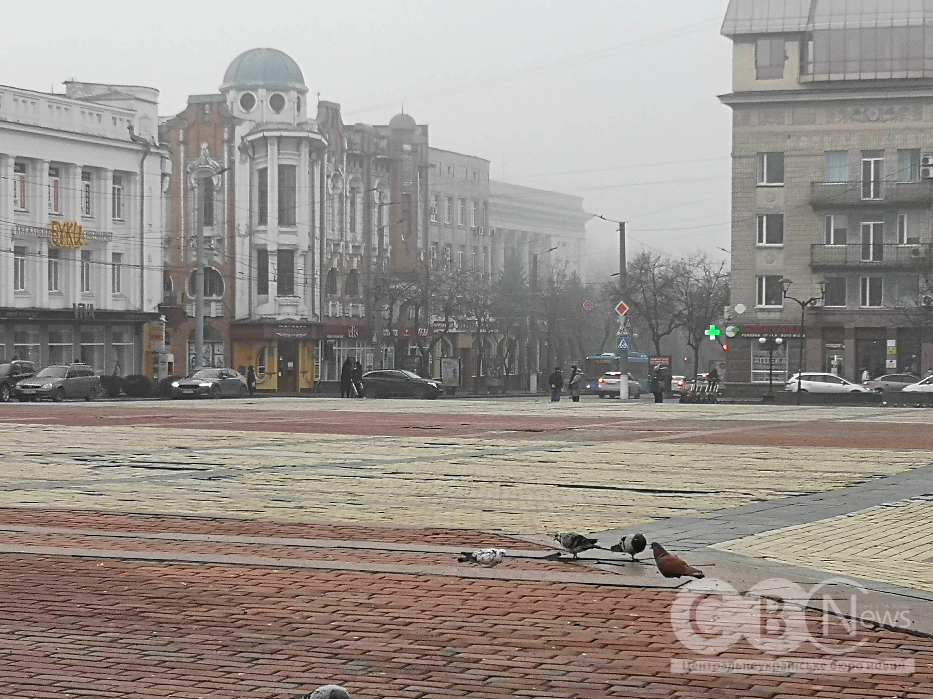 Ранковий туман огорнув грудневий Кропивницький