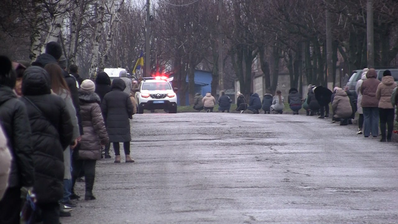 Із загиблим старшим солдатом попрощалися в Петрівській громаді