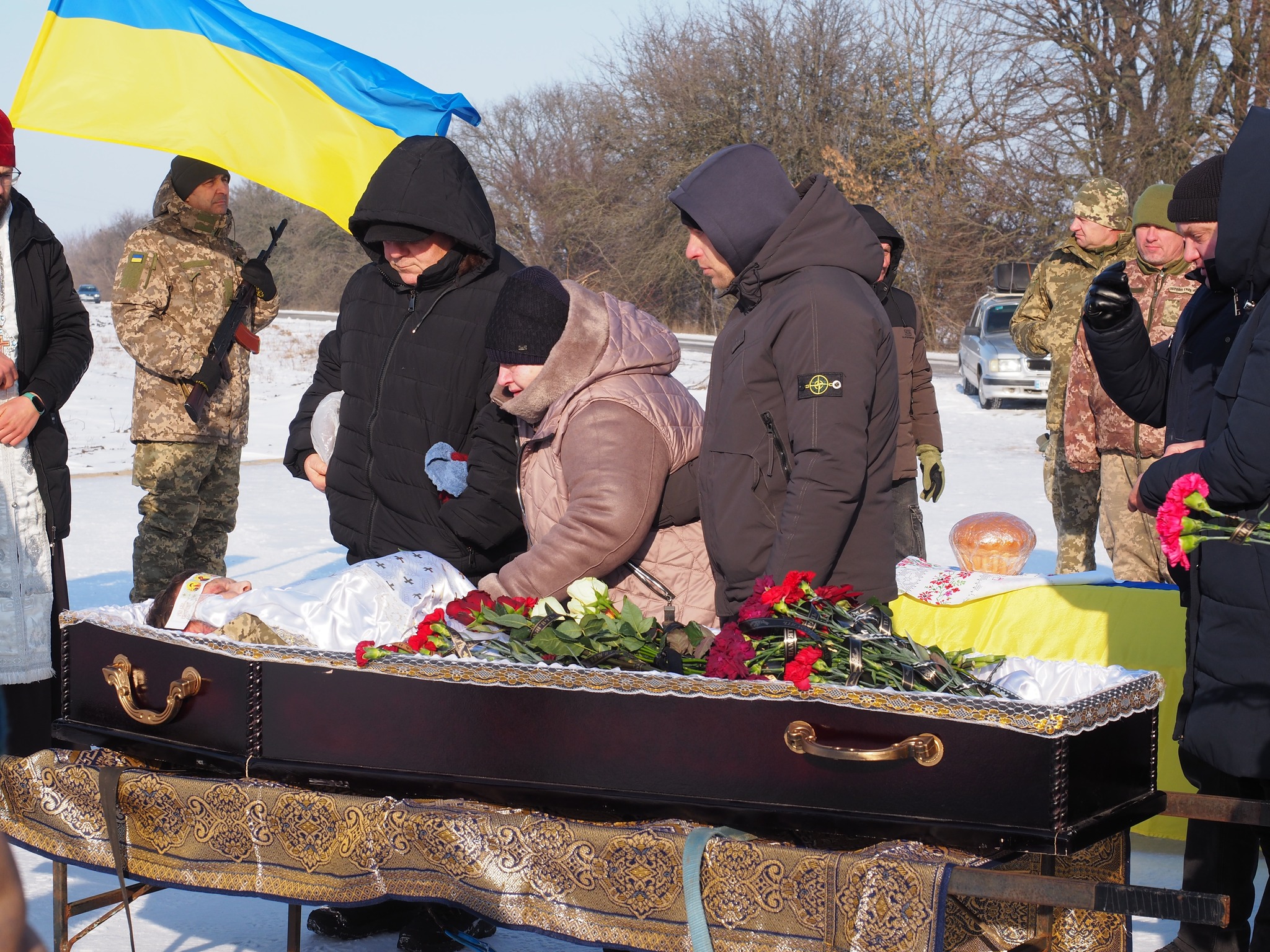 В останню путь провели бійця з Гайворонської громади