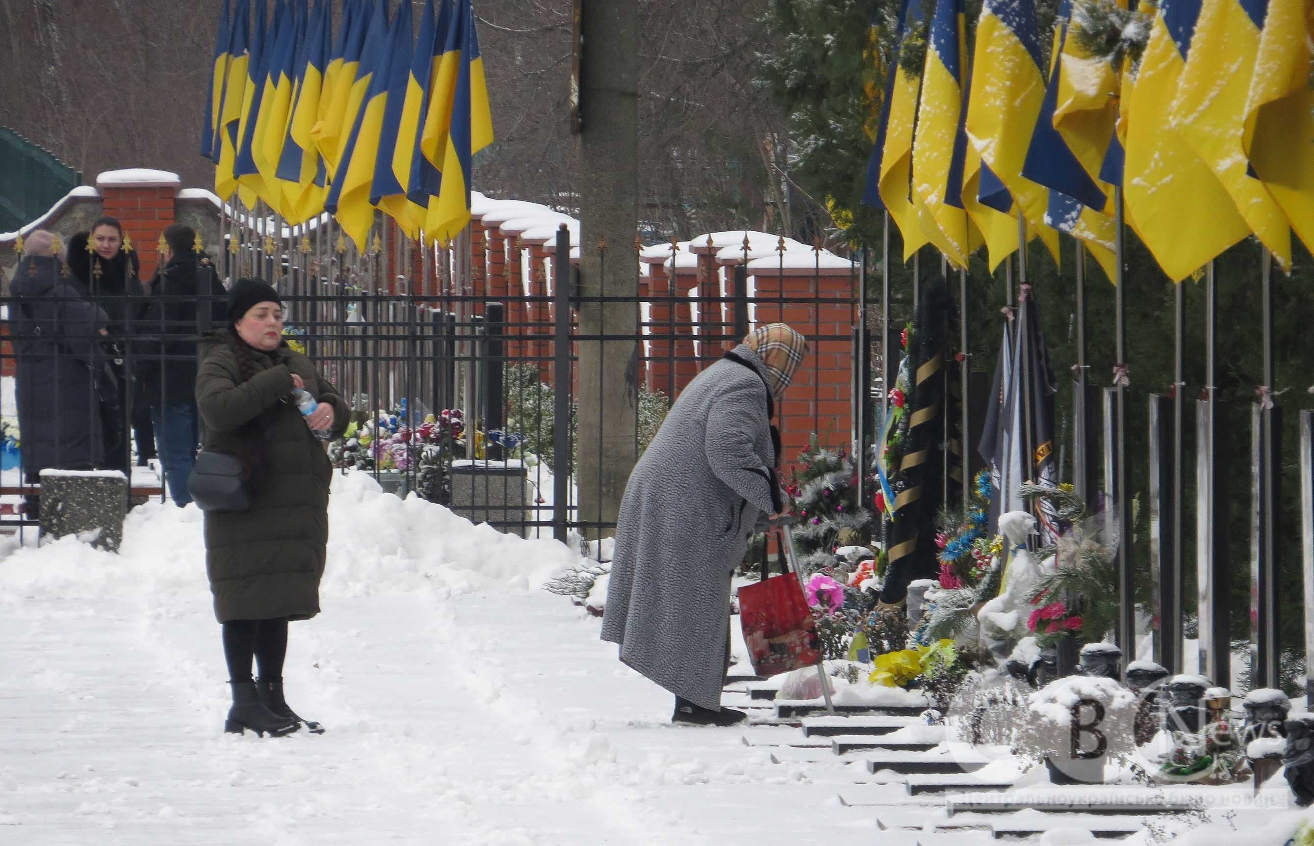 «Скорботна коляда» лунала у Кропивницькому в памʼять про загиблих воїнів