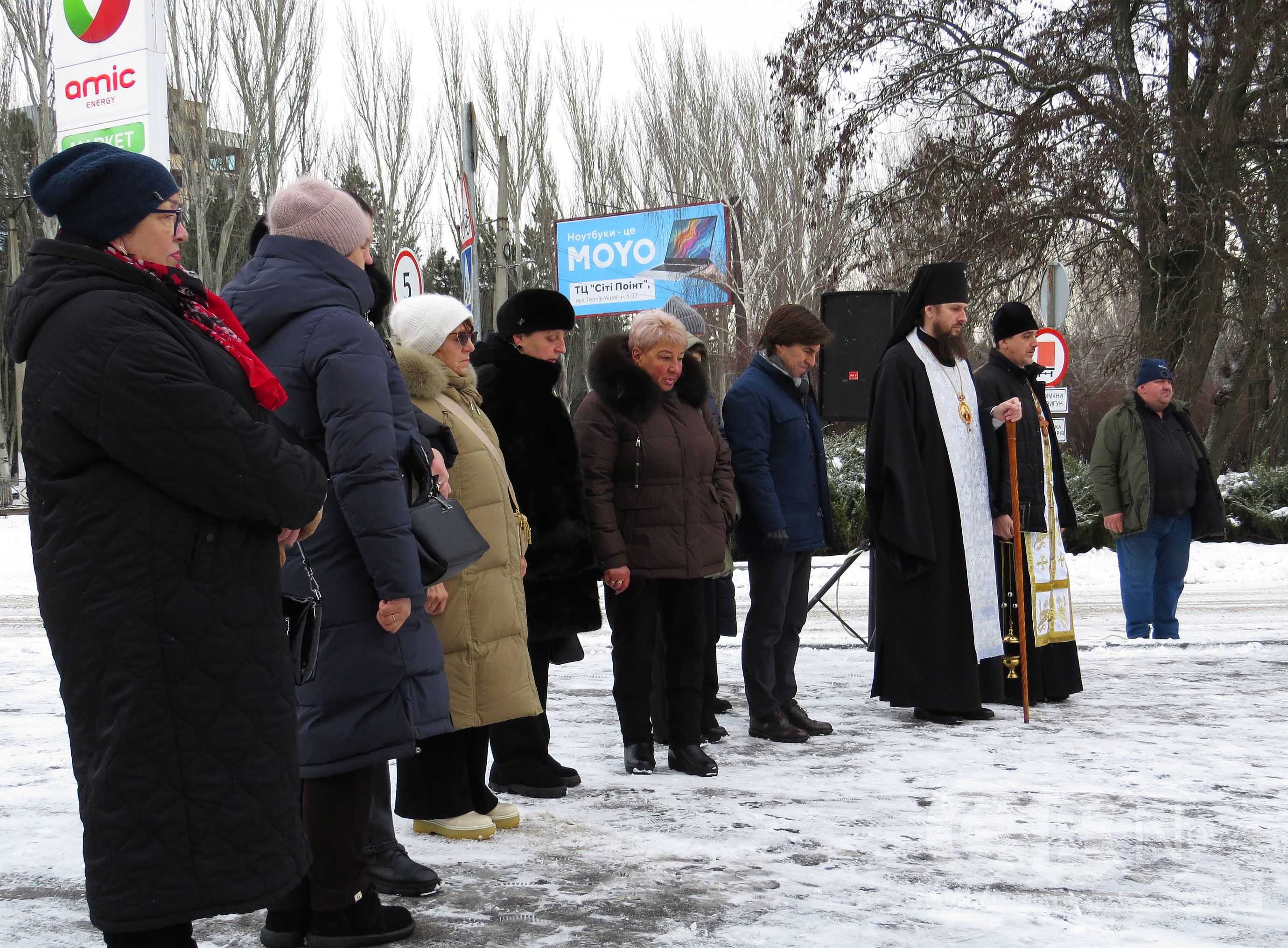 «Скорботна коляда» лунала у Кропивницькому в памʼять про загиблих воїнів
