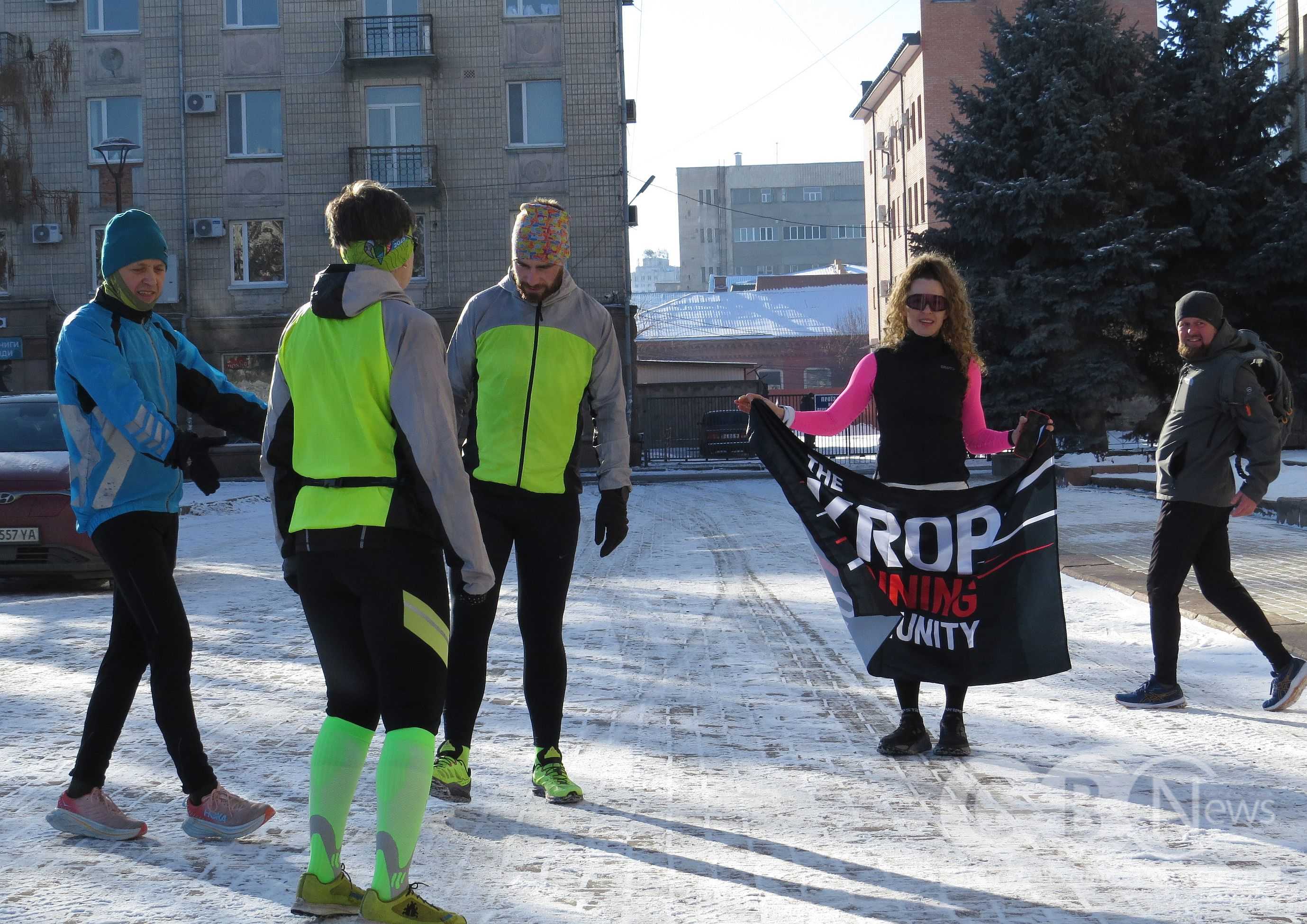 Кропивницький розпочав рік бігом і прогулянками з собаками