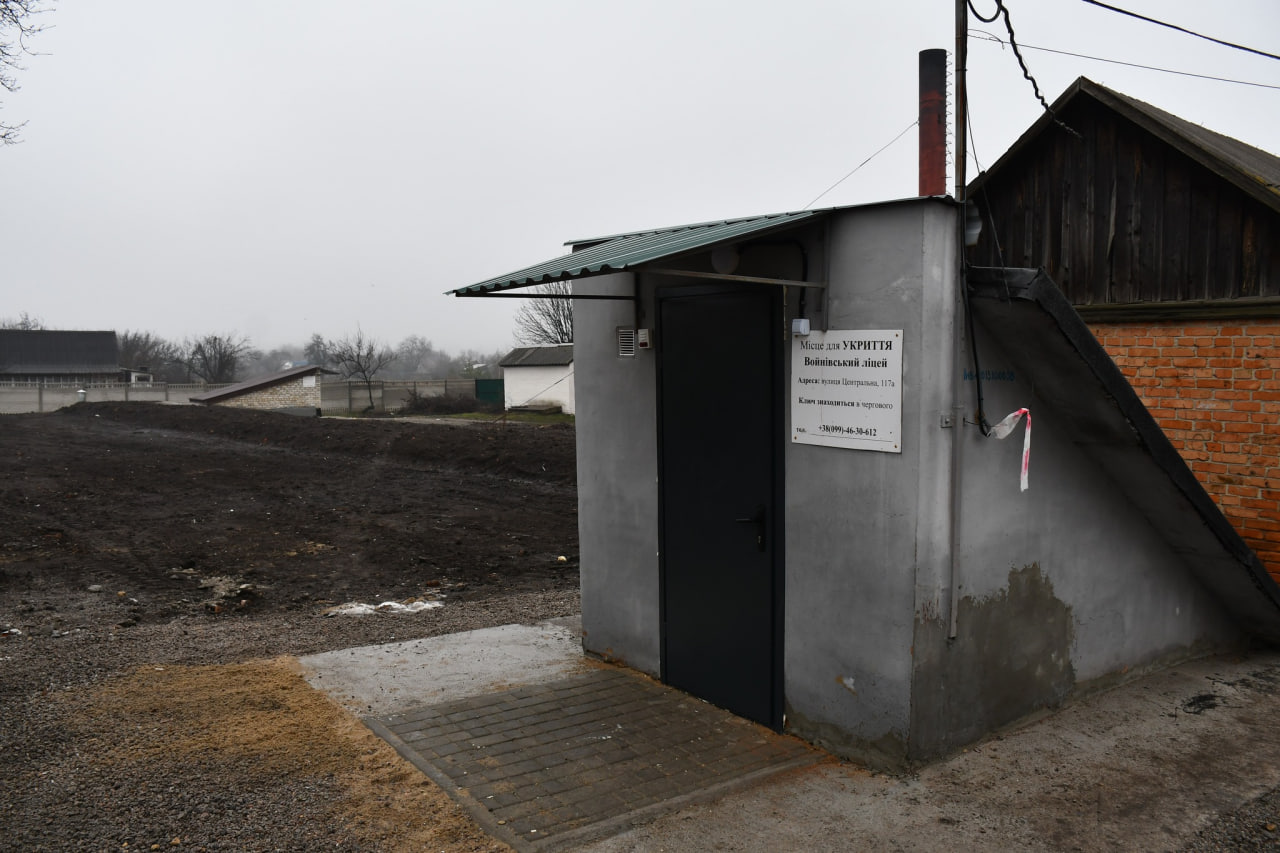 Тир у Приютівській громаді перетворили на укриття