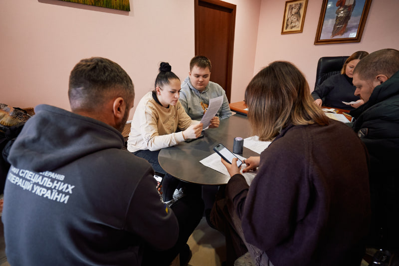 Родина загиблого воїна ССО з Олександрії отримала житло