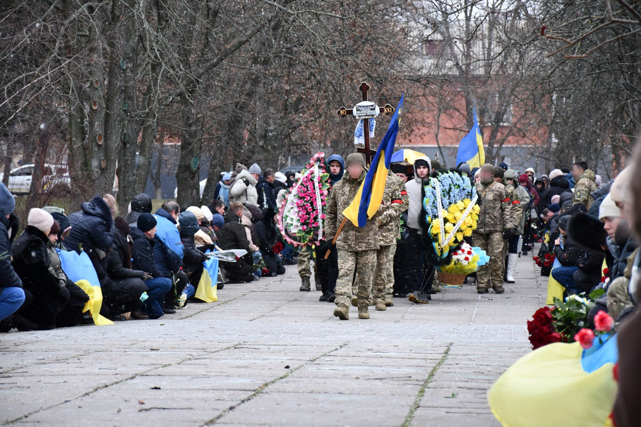 У Приютівській громаді попрощалися із загиблим військовим