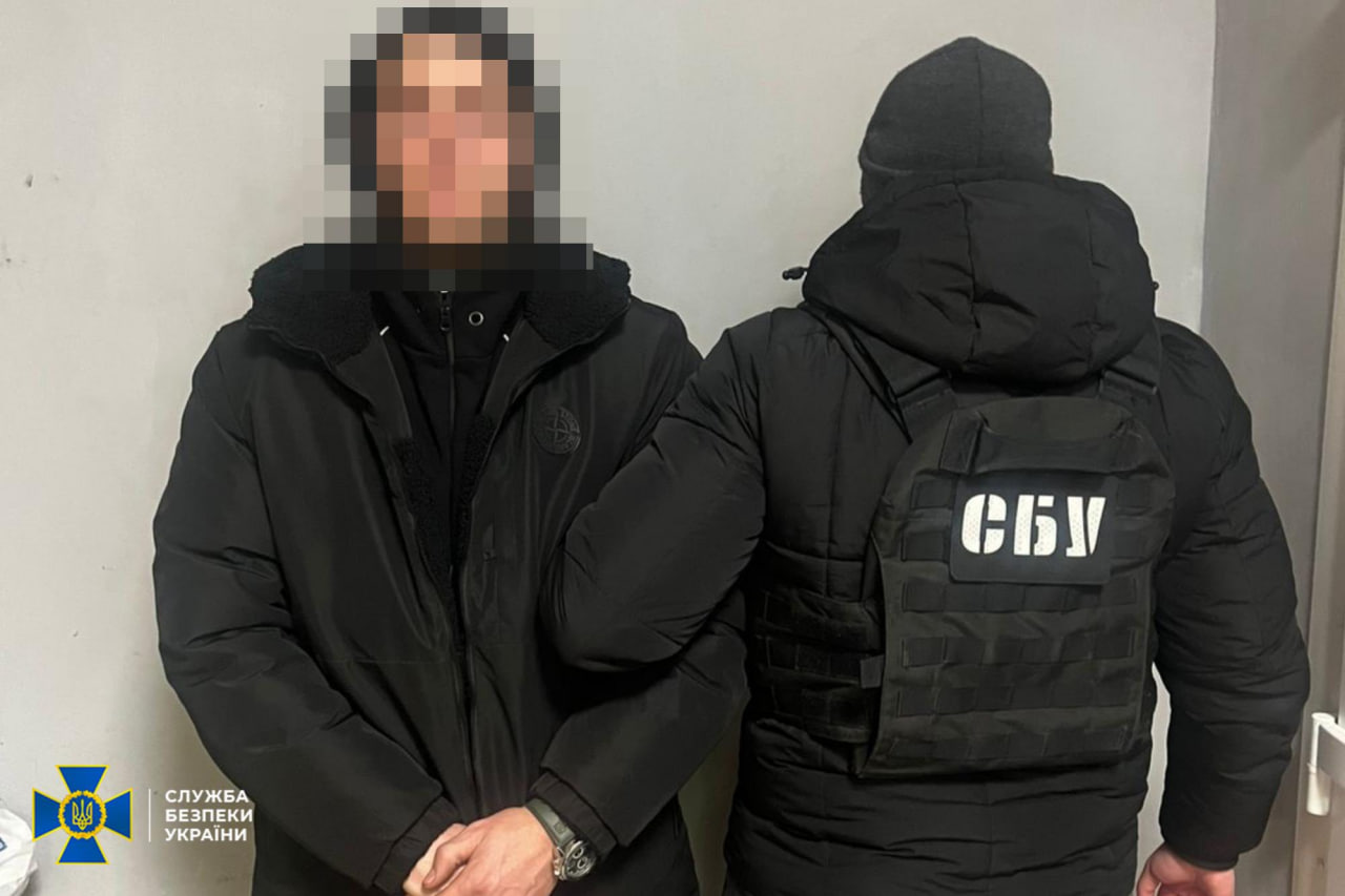 Підпали райради та пошти за вказівкою росіян: у Кропивницькому затримали трьох паліїв