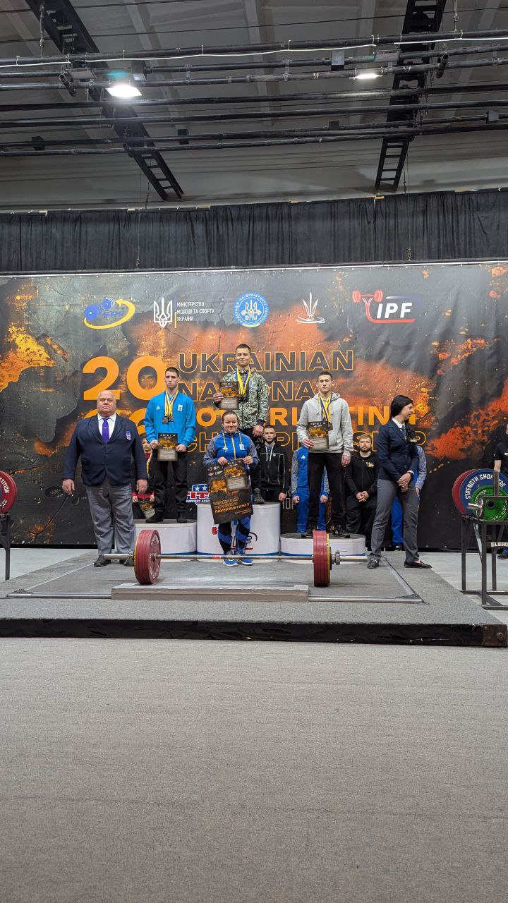 Двоє юних спортсменів з Кропивницького стали чемпіонами України з пауерліфтингу