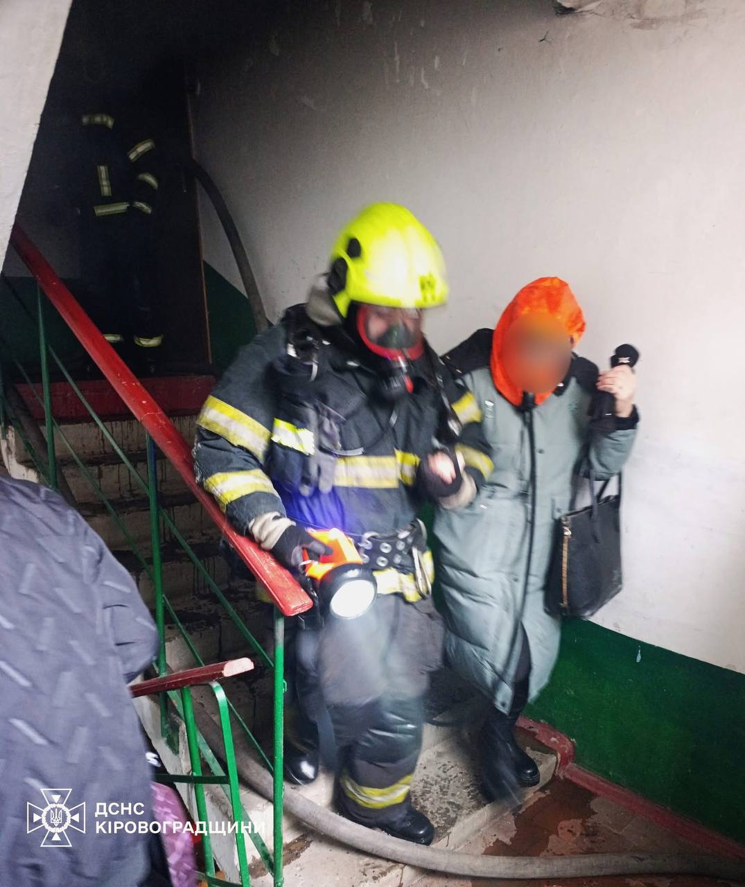 В Олександрії горіла багатоповерхівка - евакуювали восьмеро людей і двох собак