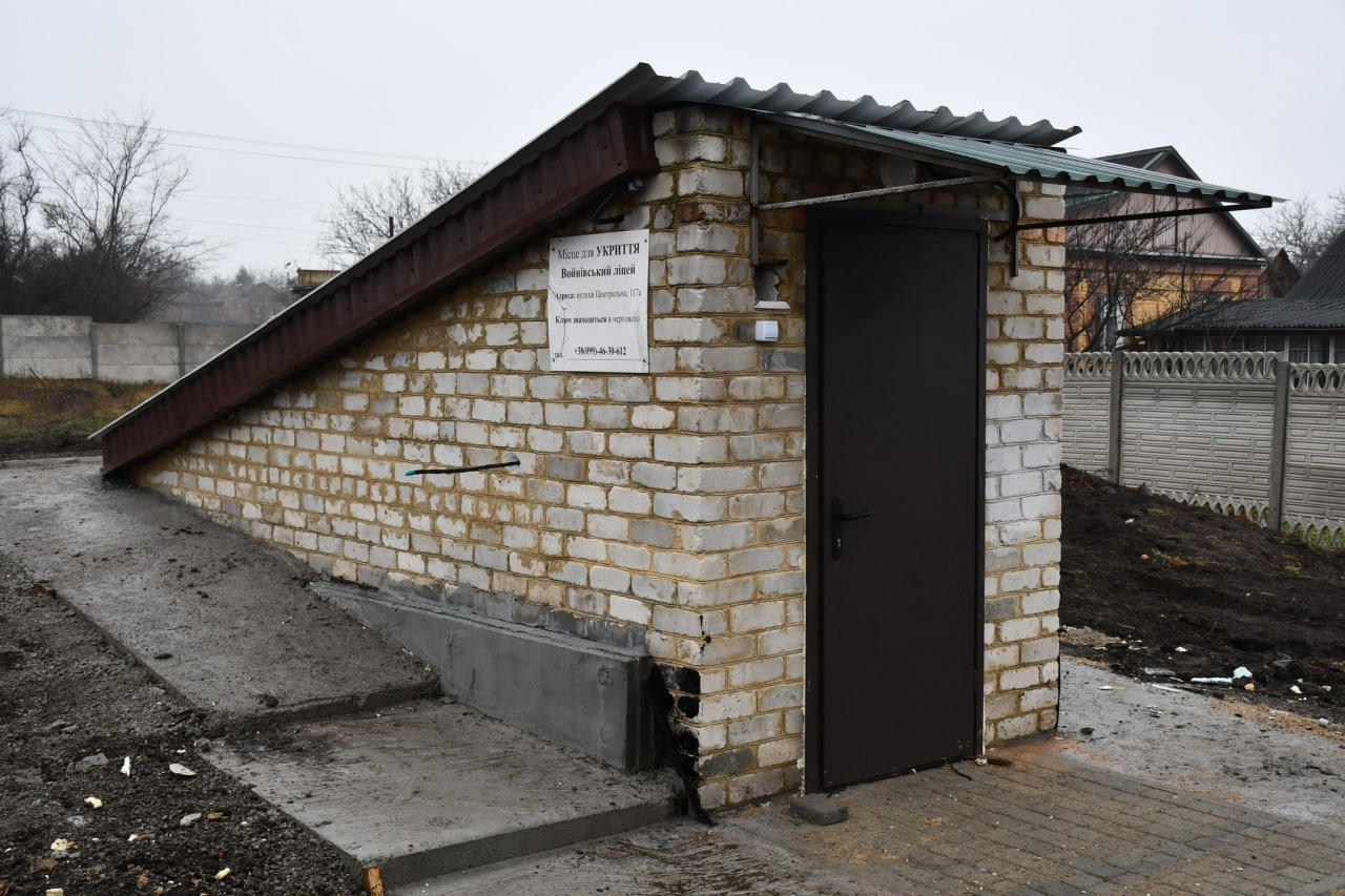 Тир у Приютівській громаді перетворили на укриття