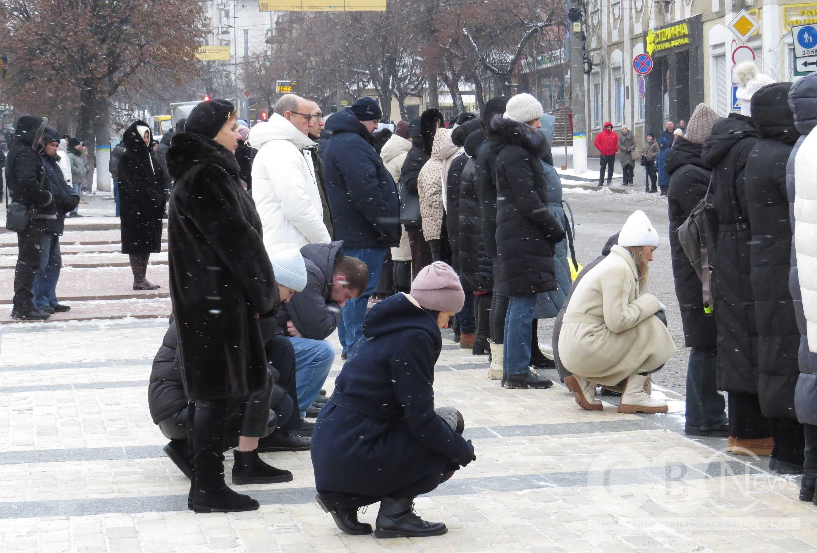 Кропивничани попрощалися зі старшим сержантом Віталієм Пятовим