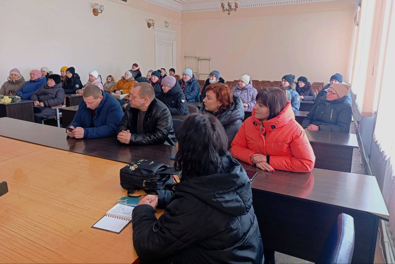 Рідні зниклих безвісти та військовополонених влаштували акцію-нагадування в Олександрівці