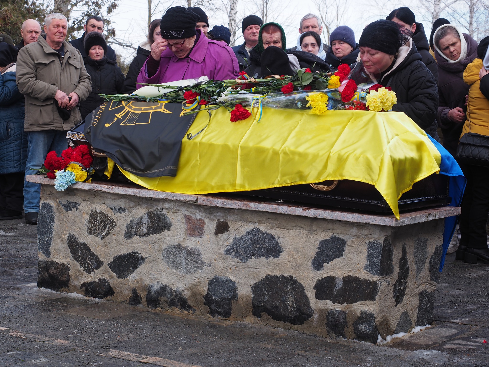 Із загиблим на Сумщині бійцем попрощалися в Гайворонській громаді