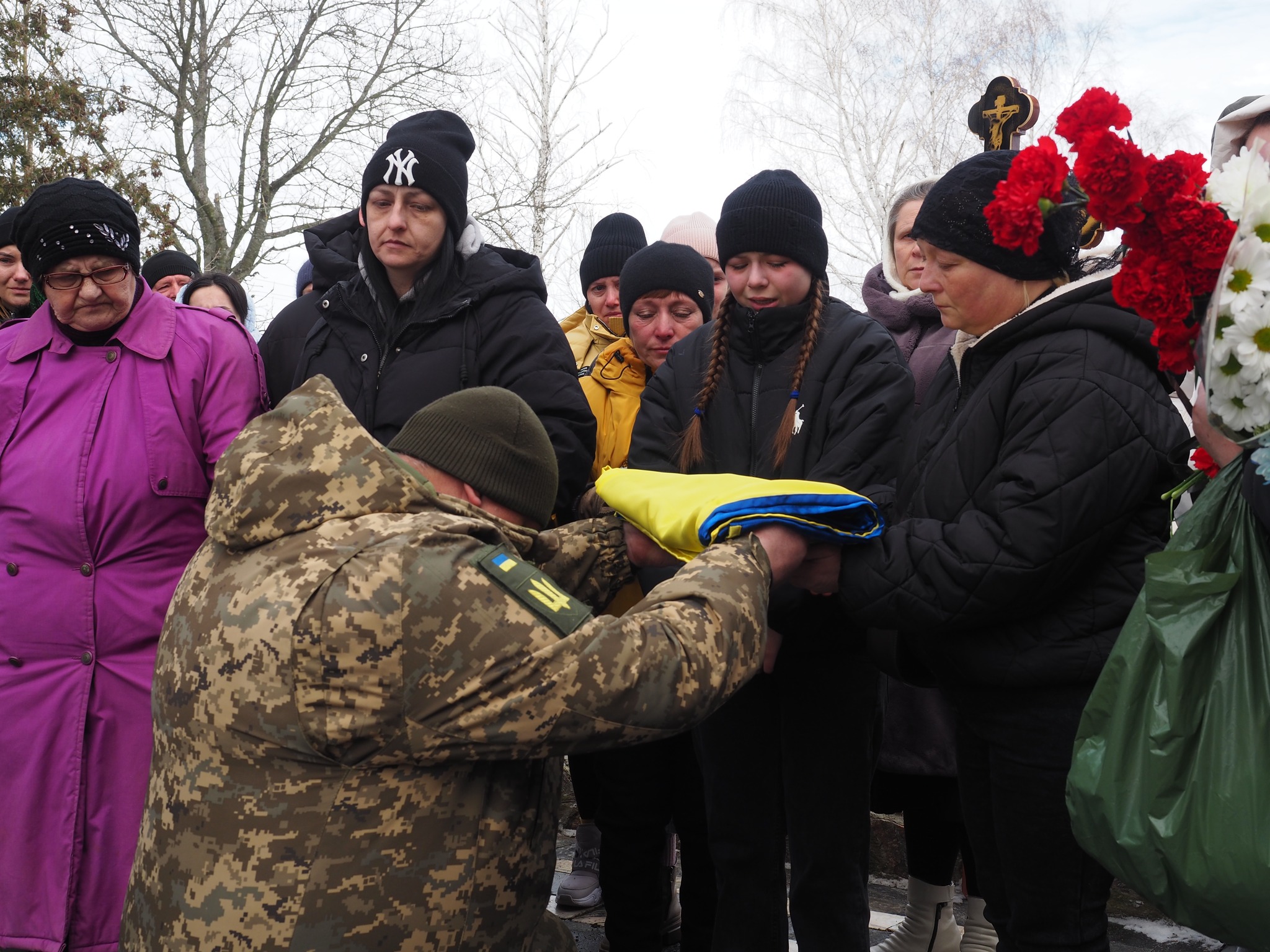 Із загиблим на Сумщині бійцем попрощалися в Гайворонській громаді
