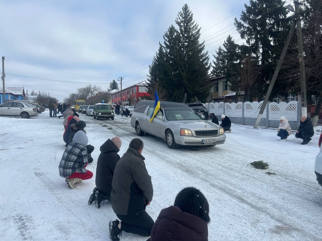 У Підвисоцькій територіальній громаді провели в останню путь загиблого військовослужбовця Руслана Зозулю