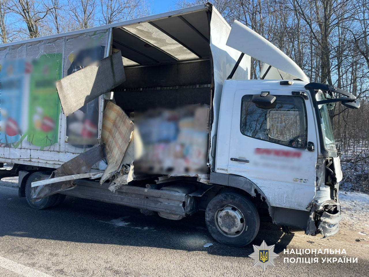Вантажівка виїхала на зустрічну: в ДТП поблизу Кропивницького загинув пасажир