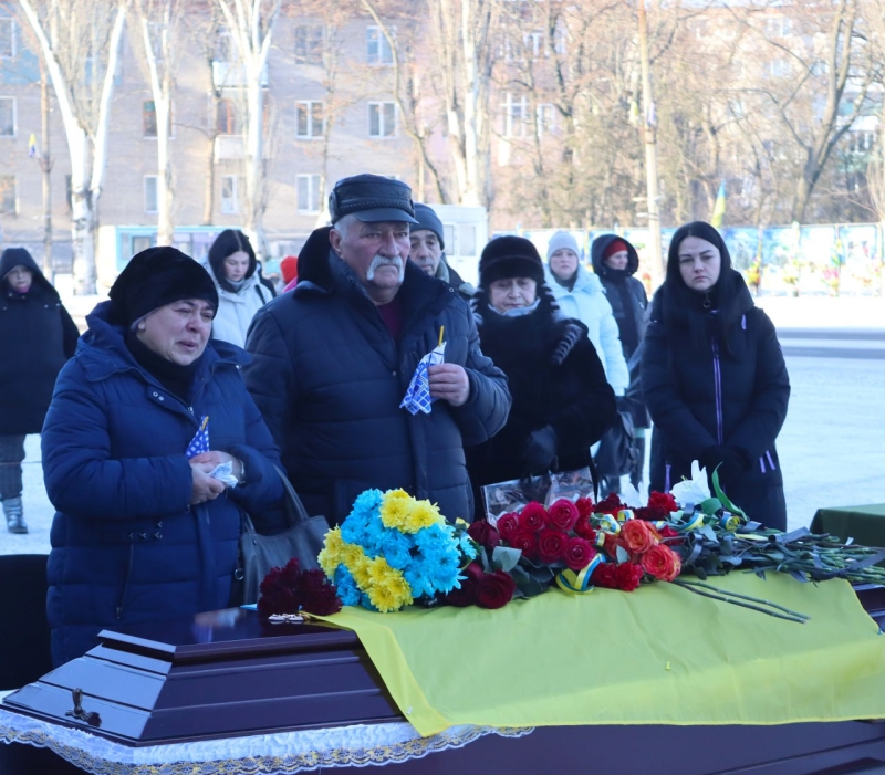 Із загиблими бійцями попрощалися в Долинській і Світловодській громадах