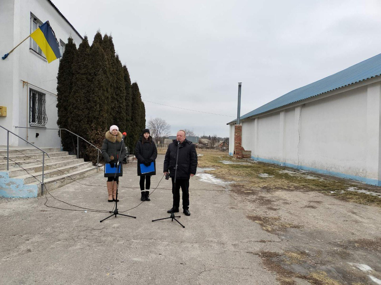 Із загиблим захисником попрощалися в Олександрівській громад