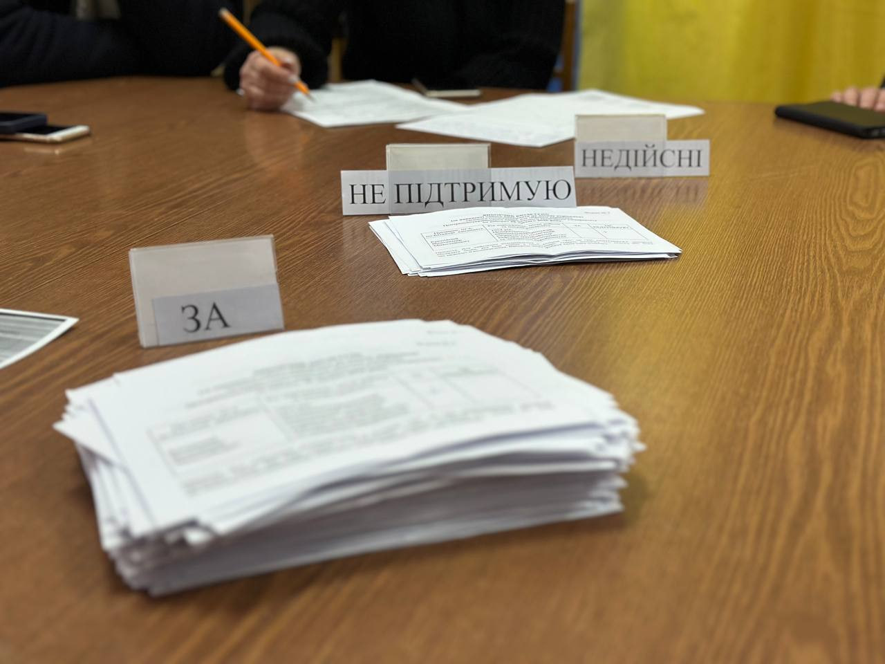 Підрахунок бюлетенів на виборах ректора ЦНТУ у Кропивницькому