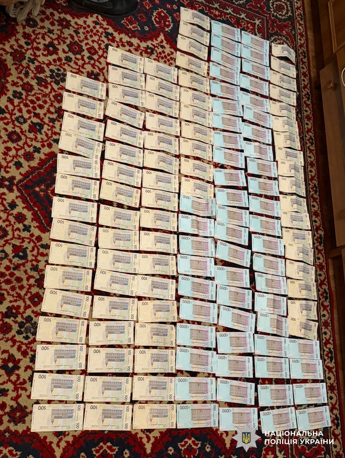 Зв'язав пенсіонерку та вкрав понад 100 тис. грн: на Кіровоградщині затримали жителя Миколаївщини