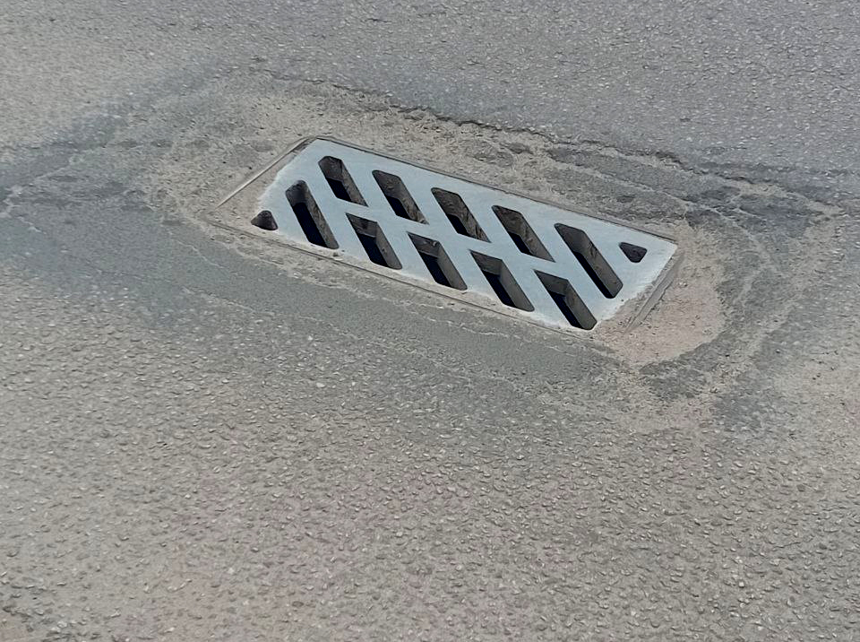 Зливова каналізація - решітка