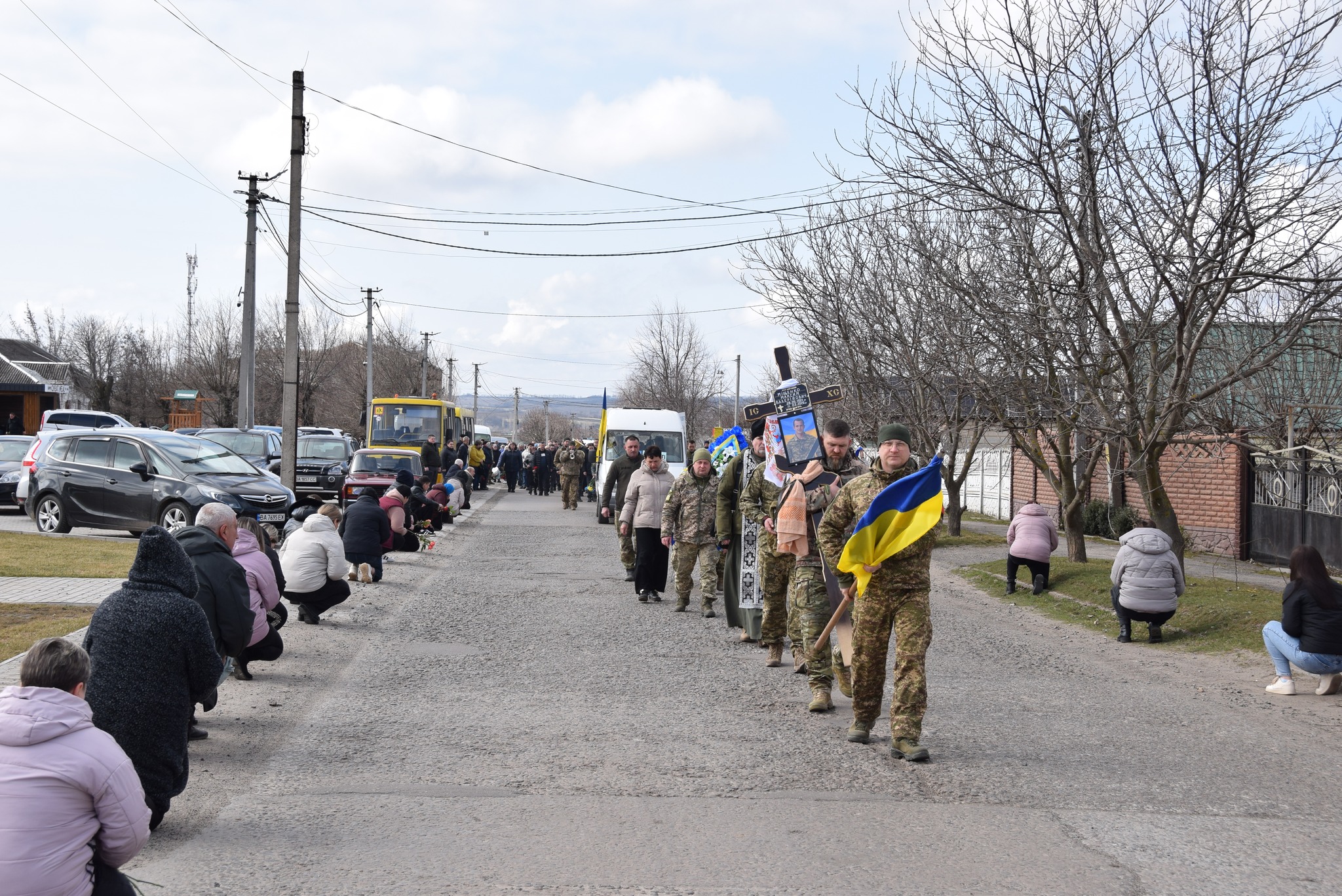 Громада в Петровому прощається з Максимом Міщенкои