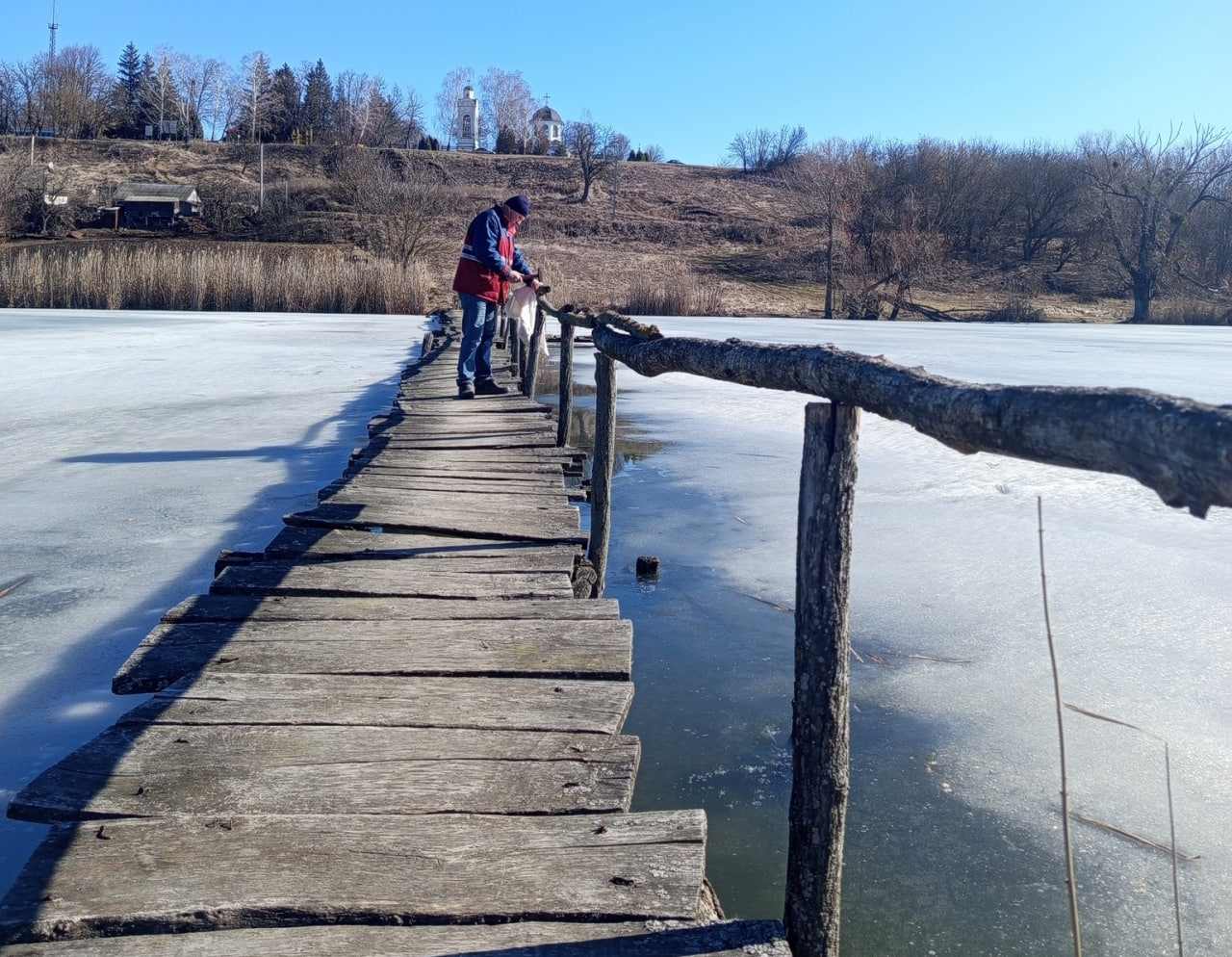 Історичний дерев'яний місток в Розумівці