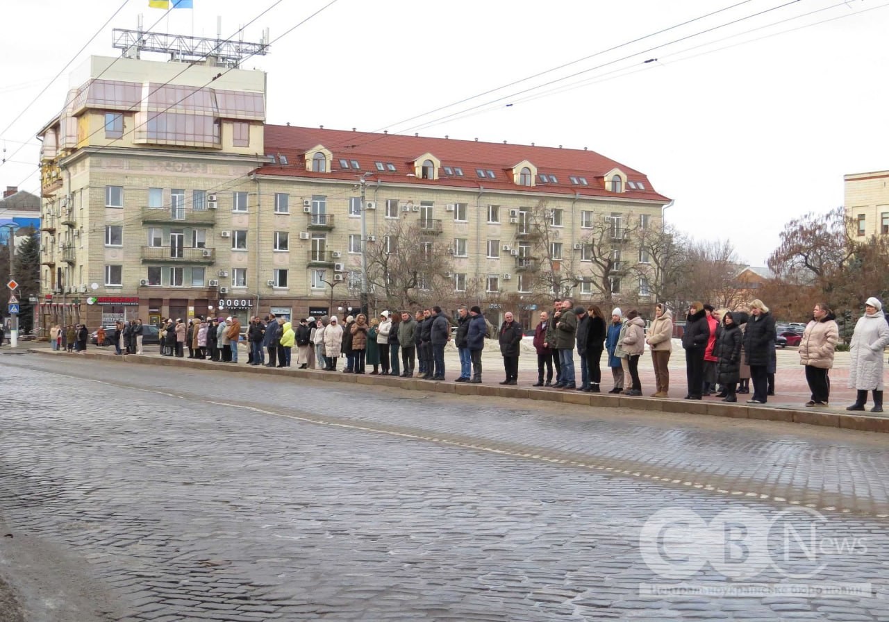 У Кропивницькому провели в останню путь молодшого сержанта Дениса Тушина