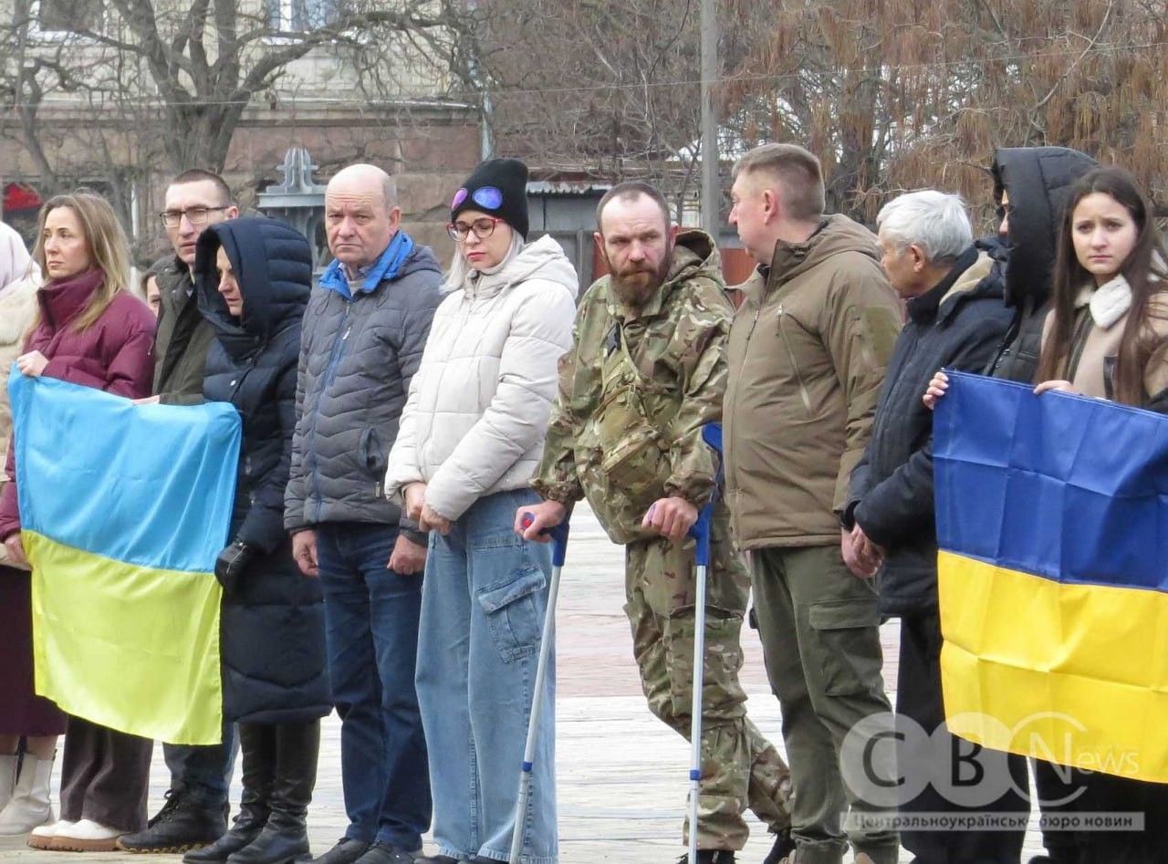 У Кропивницькому провели в останню путь молодшого сержанта Дениса Тушина