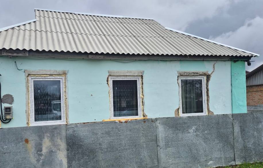 Замінені вікна у будинку