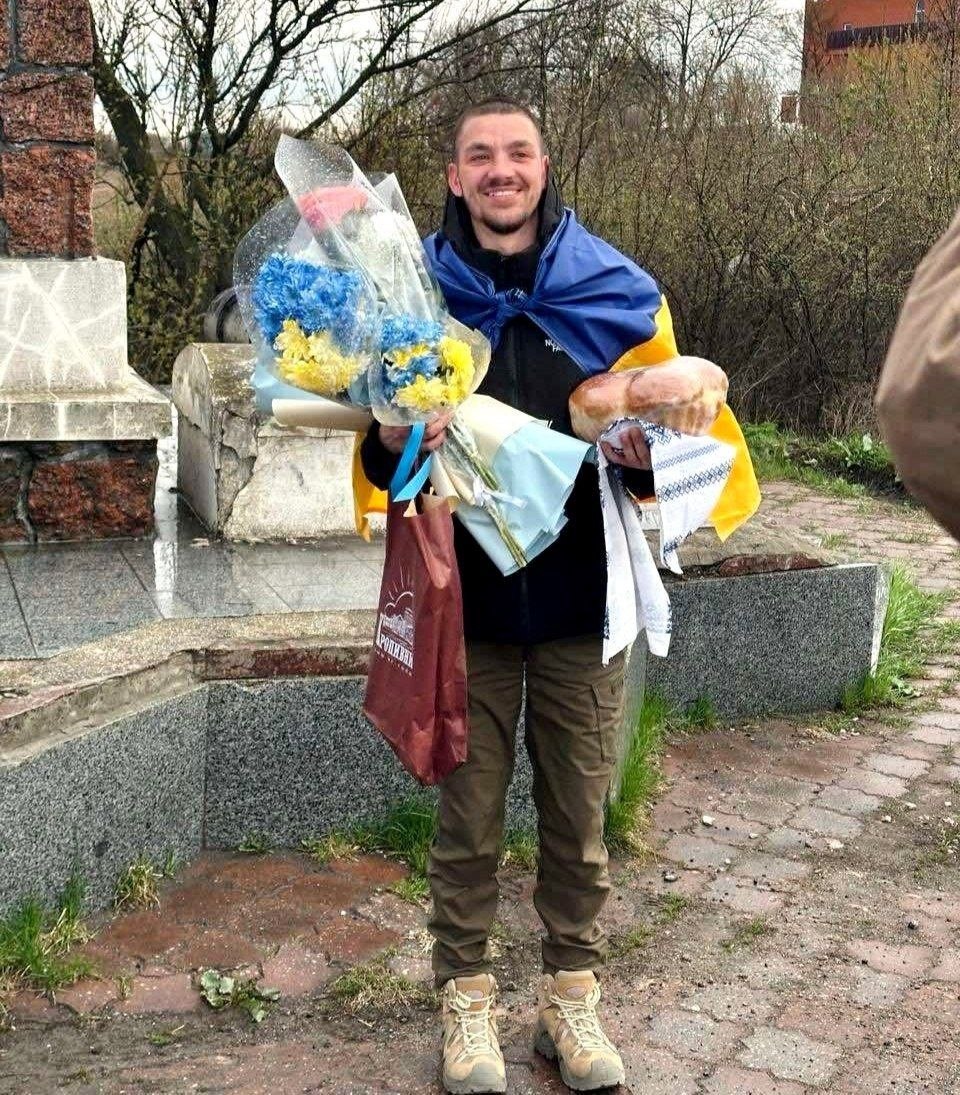 photo_5388643687178376055_y