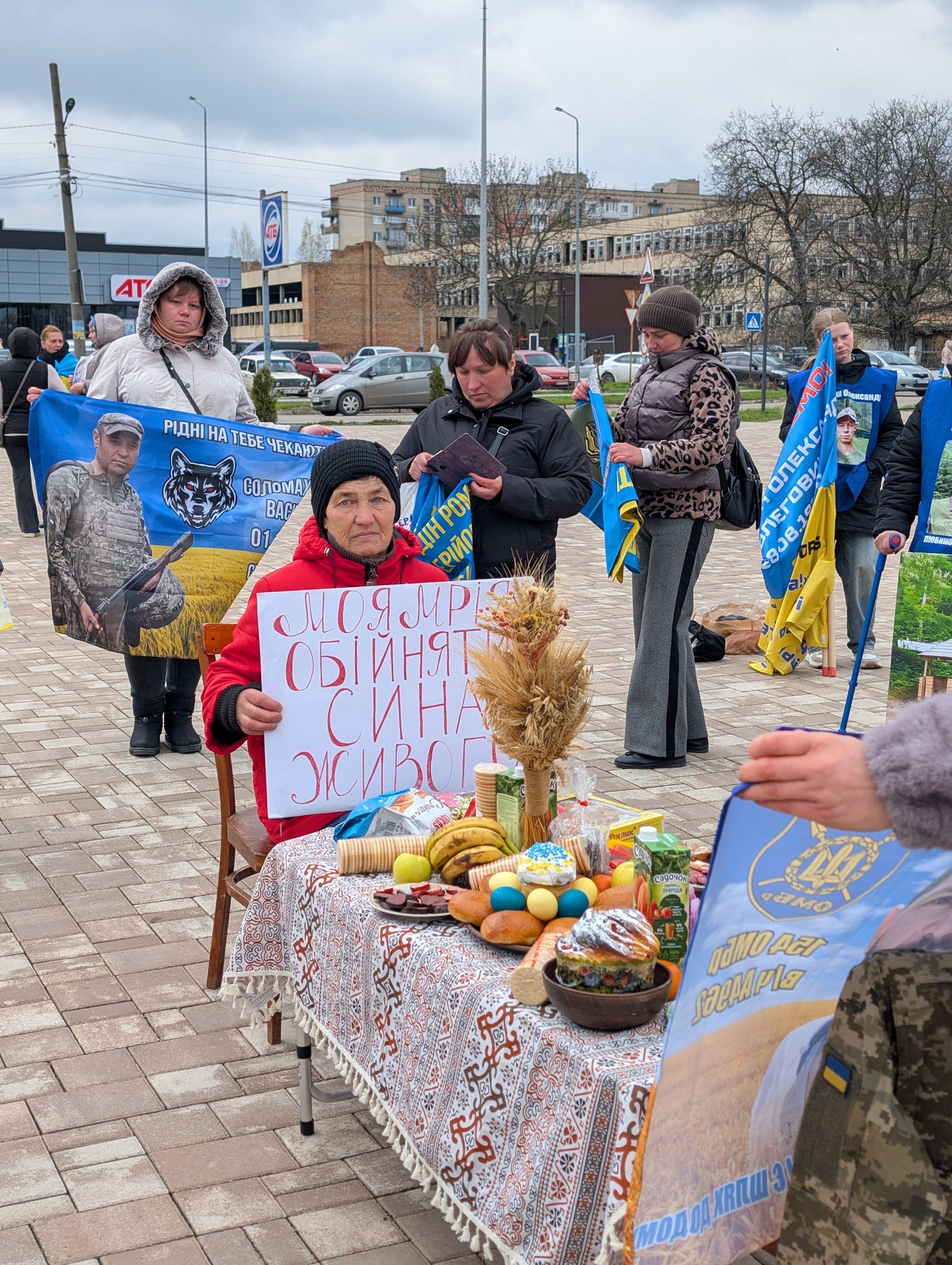 photo_5388643687178376481_w