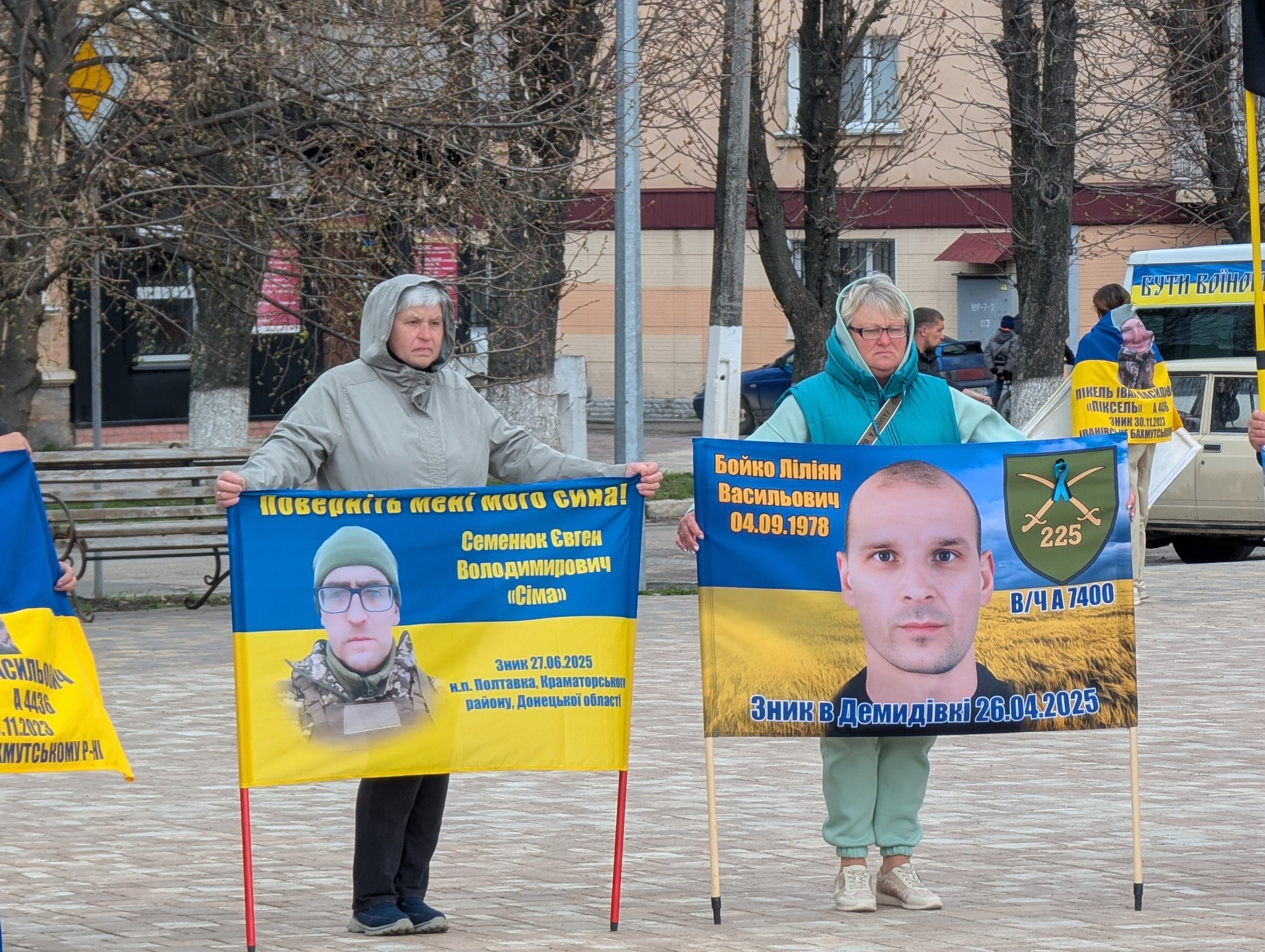 photo_5388643687178376482_w