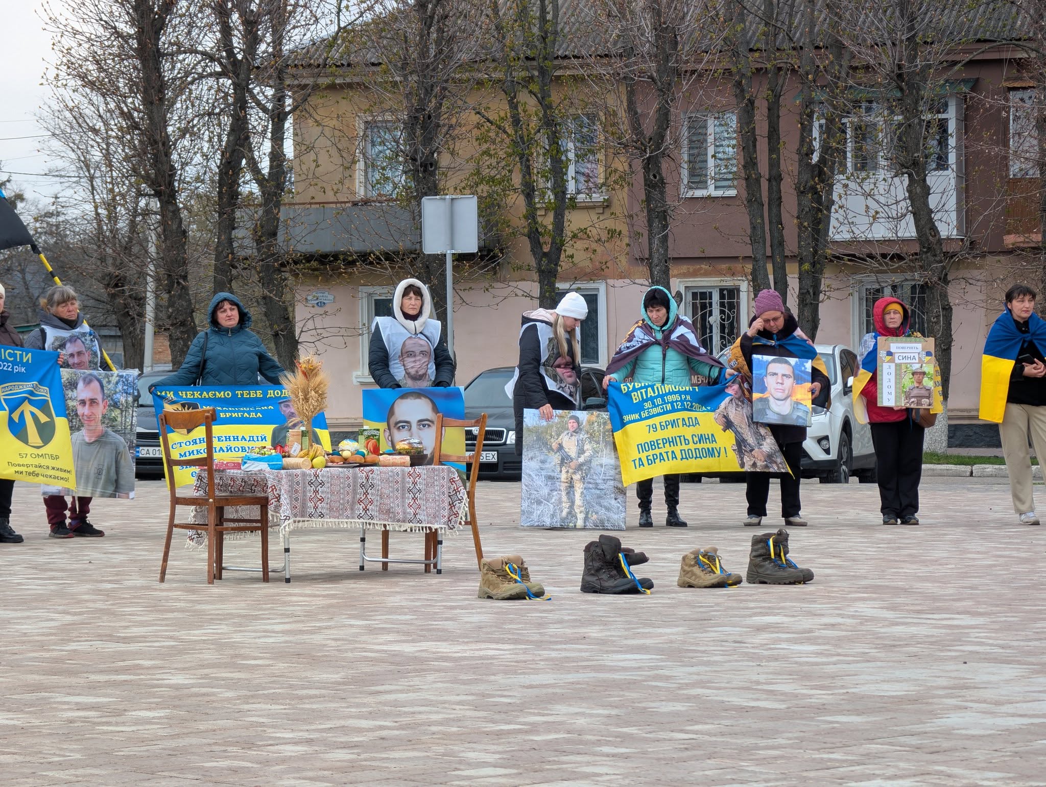 photo_5388643687178376483_w