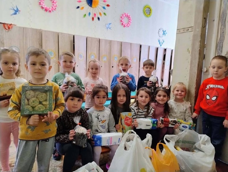 photo_5400085870896944465_x