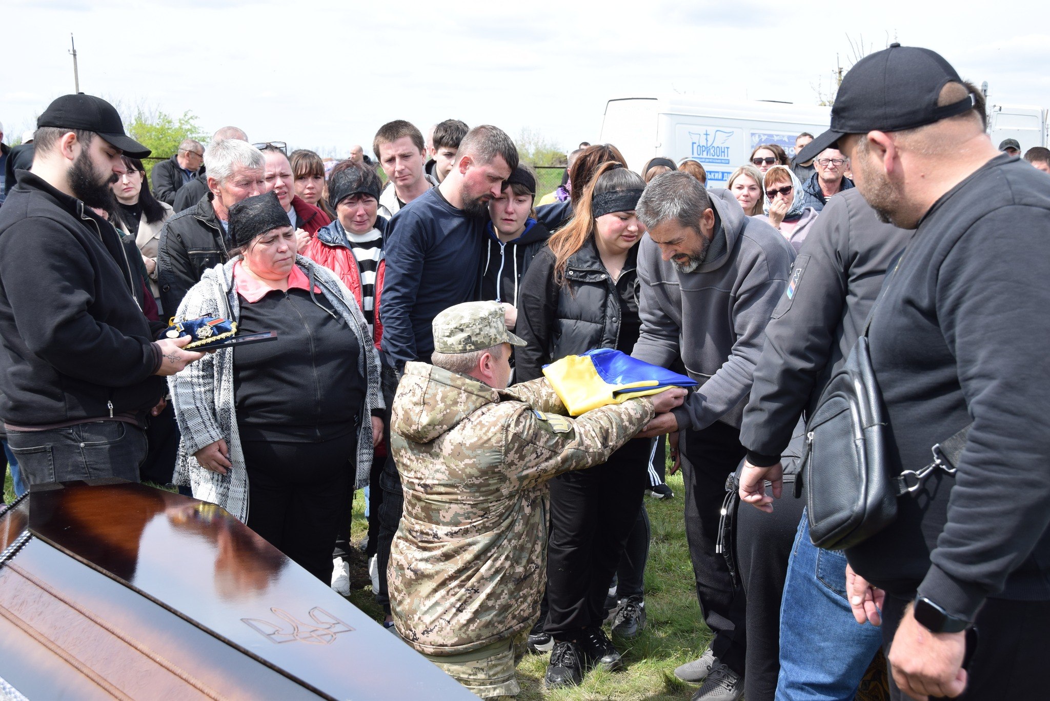 photo_5418340340898404121_w