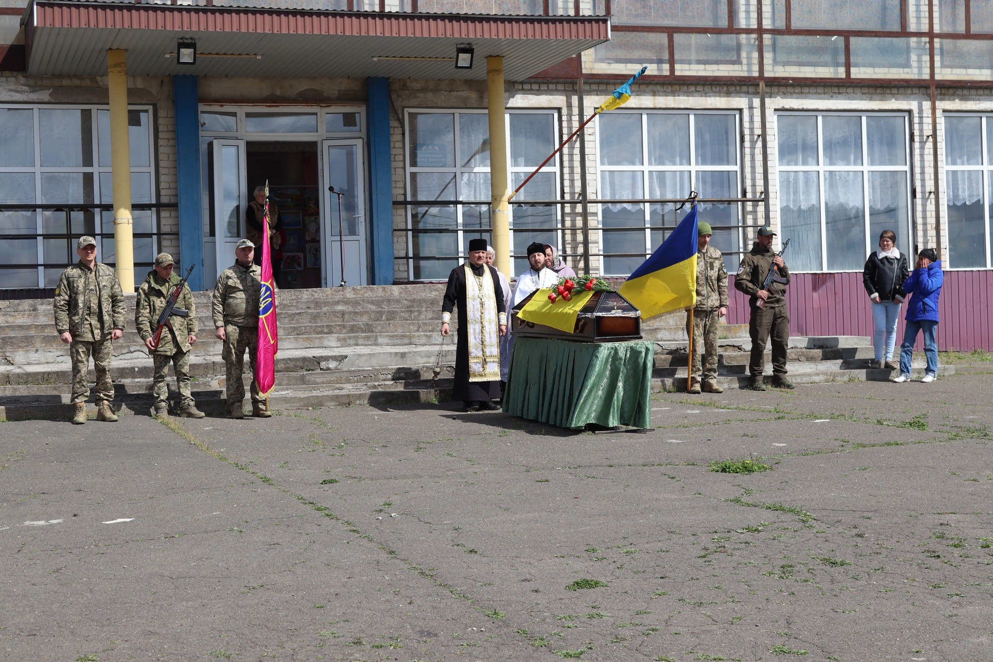 photo_5422843940525774462_w