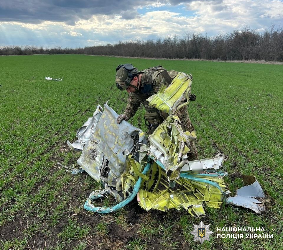 photo_5426884164721513635_y