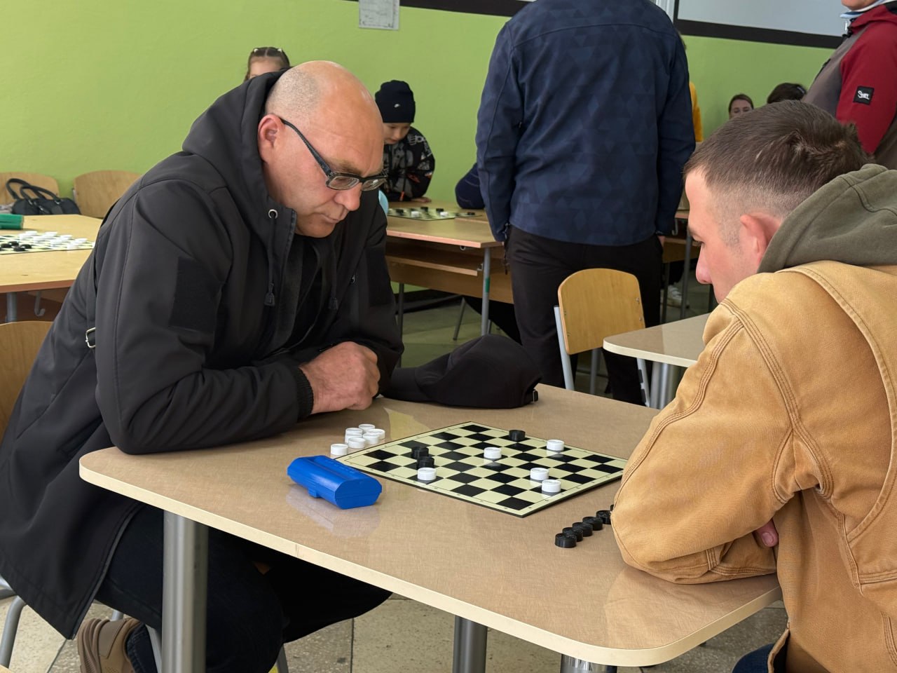 photo_5438500706932430668_y