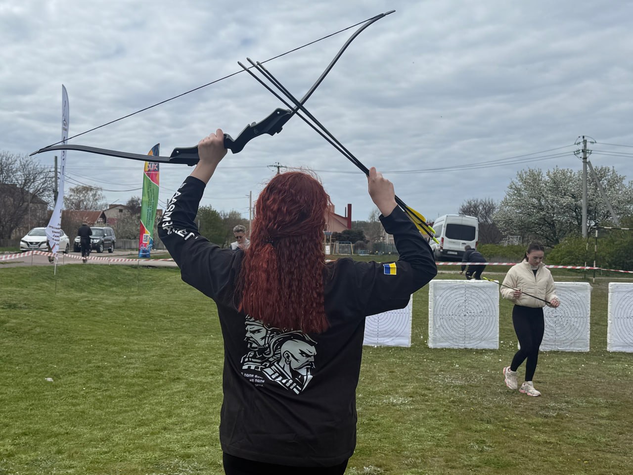 photo_5438500706932430670_y