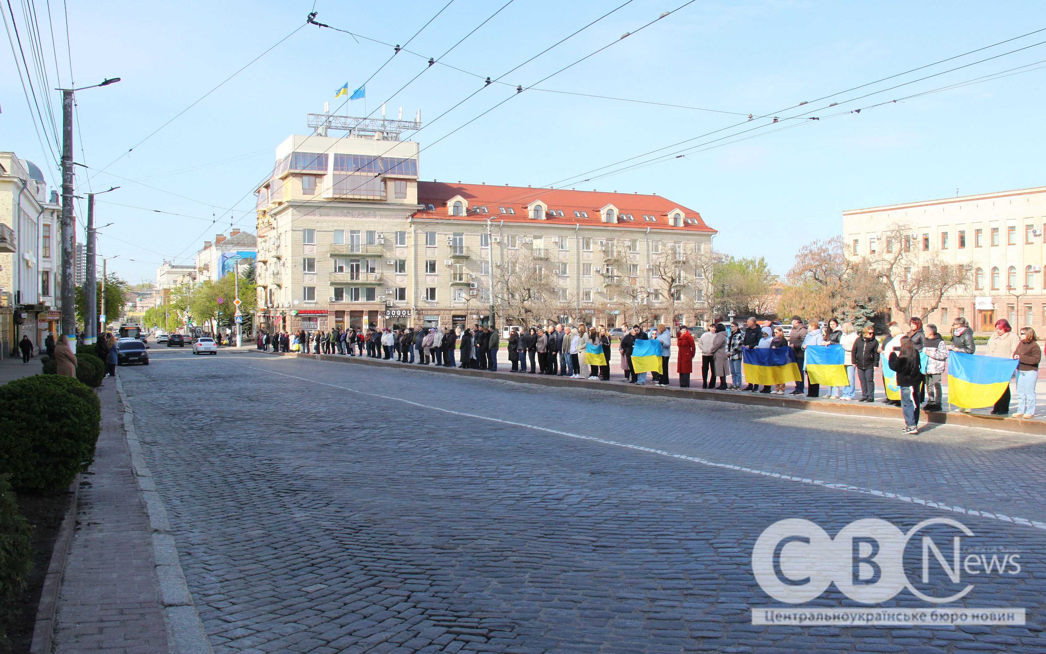 Кропивничани зустрічають полеглих захисників