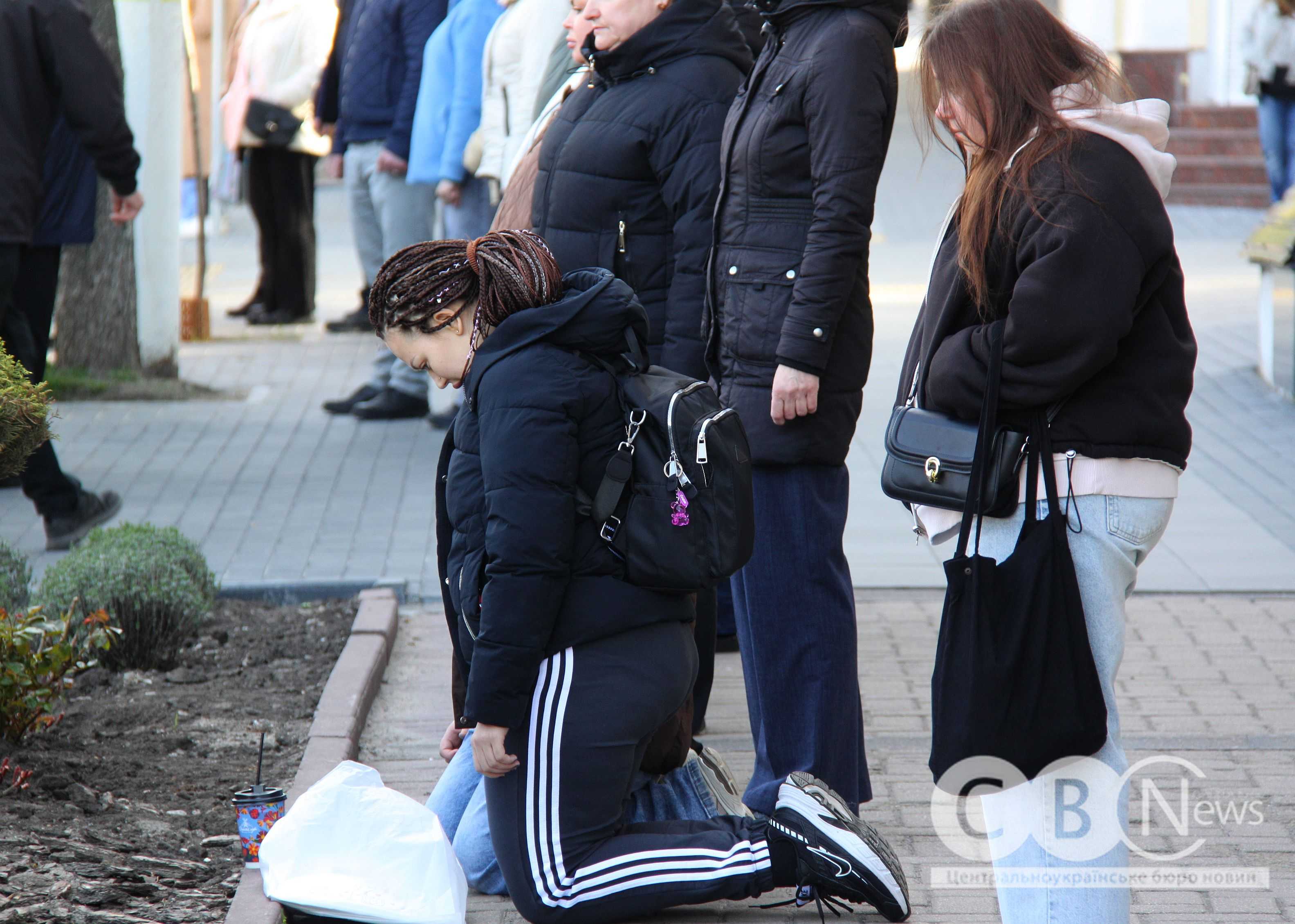 Кропивничани проводять військових у останню путь